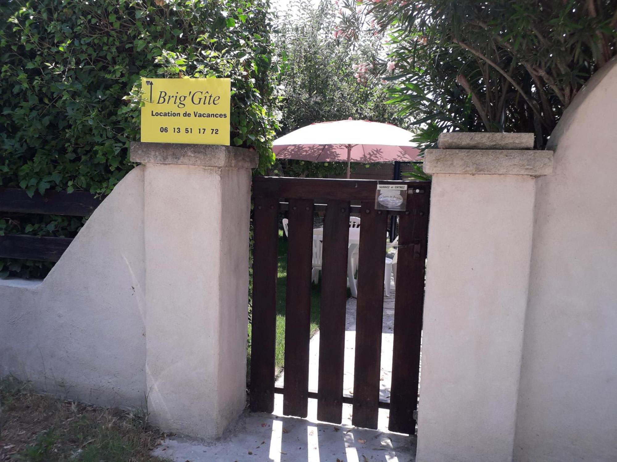 Brig'Gite LʼIsle-sur-la-Sorgue Dış mekan fotoğraf